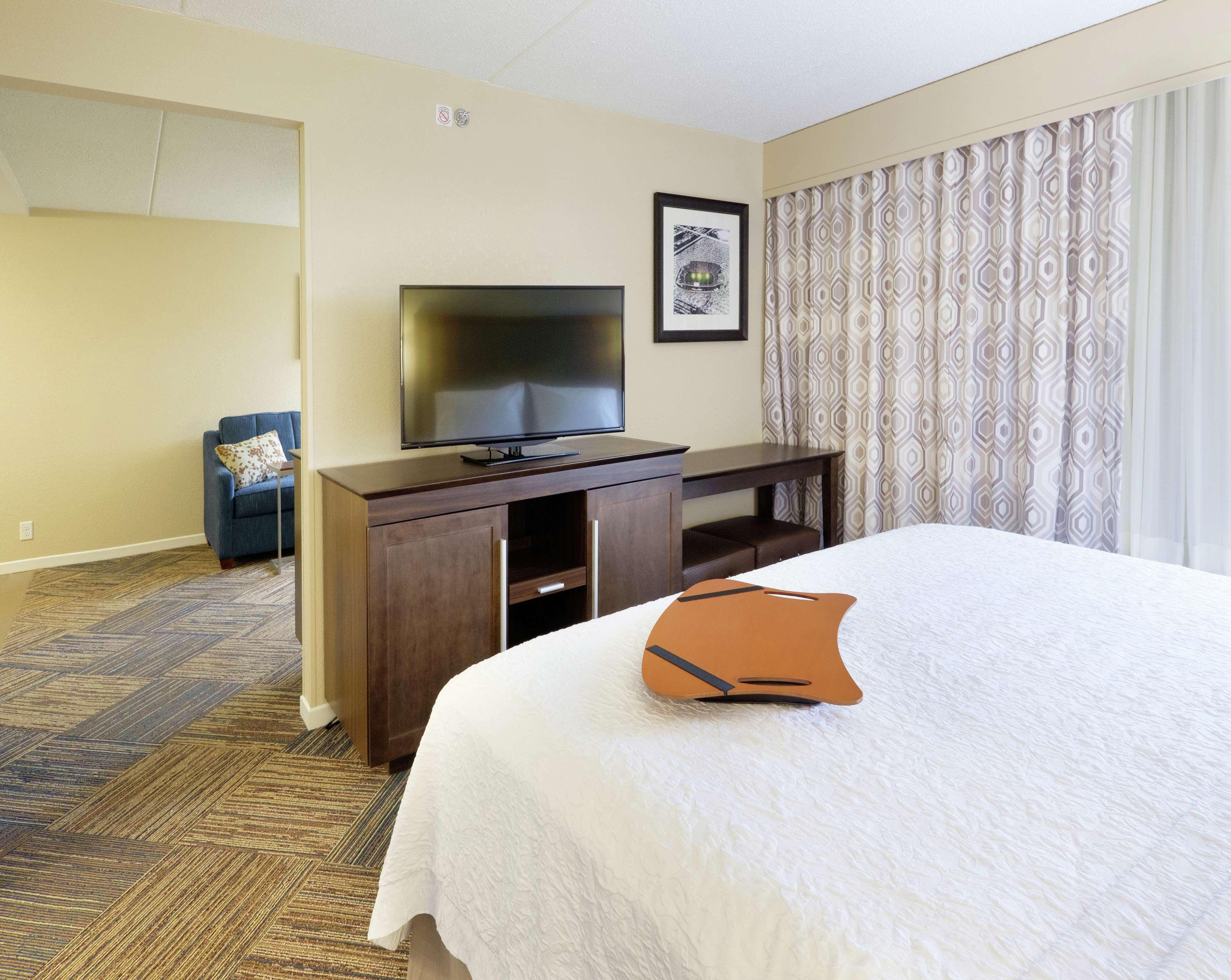 Hampton Inn Green Bay Downtown Exterior foto